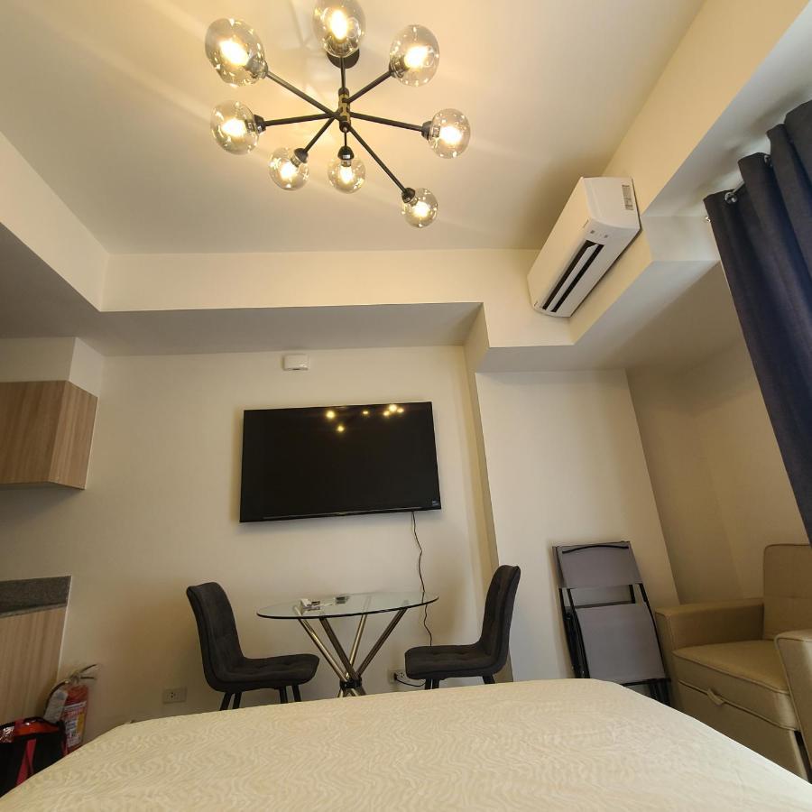Inspiria Condo Free Airport Pickup For 3 Nights Stay Or More Davao Экстерьер фото